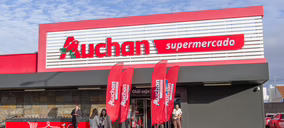 Seis de cada diez tiendas de Auchan en Portugal ya lucen alguna de sus enseñas propias