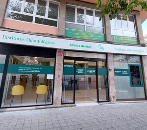 Institutos Odontológicos pone en marcha su primera clínica en Baleares y refuerza su red en Barcelona