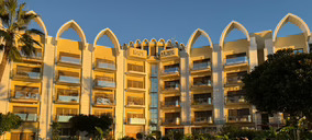 Leba, constructora del grupo Sinerba, rehabilita el emblemático edificio Hadi Center de Torremolinos