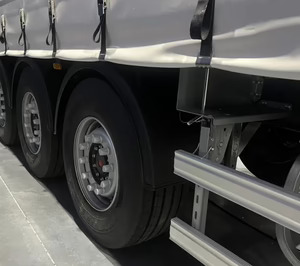 El mercado de semirremolques avanza a doble dígito en 2025 y plantea previsiones para 2026