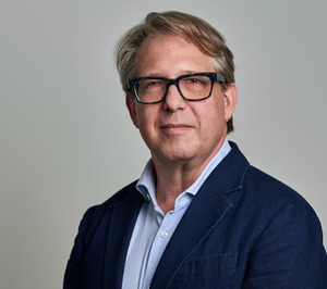 Benjamin J. Babcock vuelve a la presidencia de Dia ocho meses después de su salida