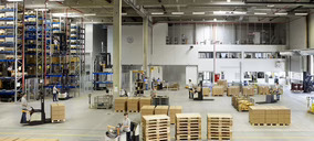 Crown lanza una nueva transpaleta eléctrica compacta de la Serie WJ 50