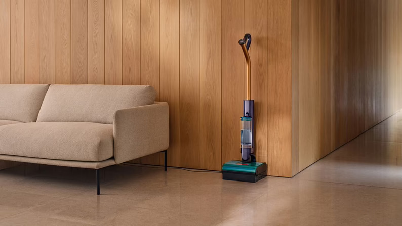 Dyson lanza su segunda fregona eléctrica, esta vez con secado por aire caliente
