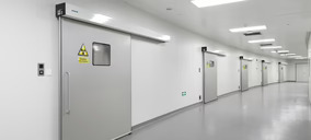 Manusa presenta su nueva puerta hermética cortafuego EI emplomada