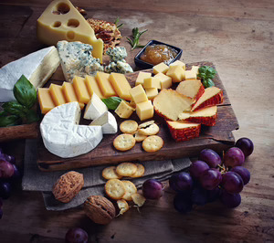 Royal A-Ware se consolida en el mercado español de quesos con la compra de Iber Conseil