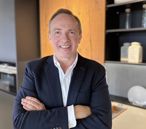 Félix Bernad, nuevo presidente de la Asociación de Mobiliario de Cocina