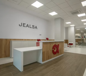 Jealsa supera la barrera de los 800 M y prepara una “innovación única”