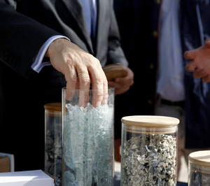 Ecolum supera los objetivos RAEE con 2.500 t de recogida en 2025