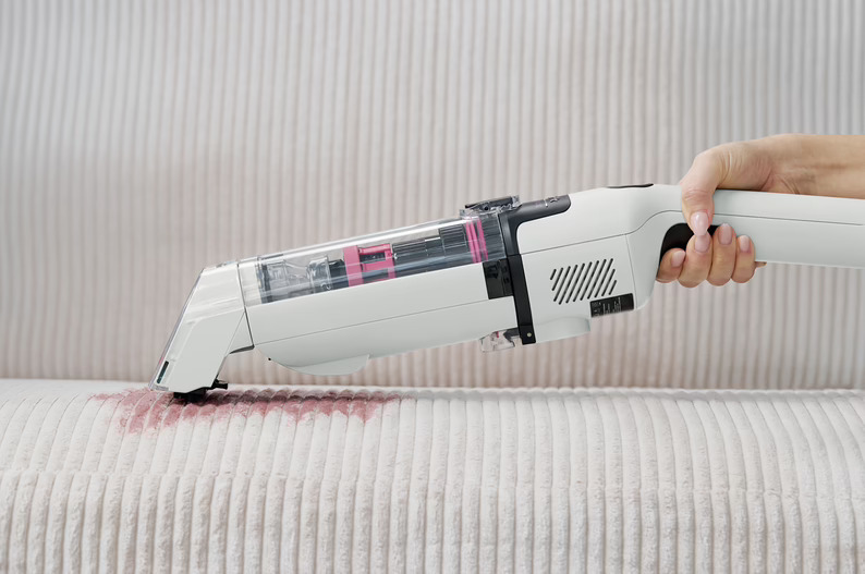 SharkNinja lanza el limpiador de manchas portátil StainForce