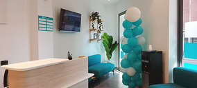 Dental & Company amplía su presencia en Alicante con dos nuevas aperturas