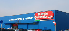Mondo Convenienza traslada una tienda en Italia