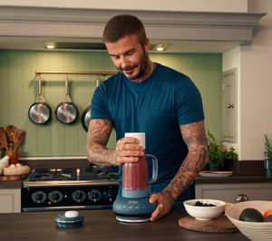 Ninja BlendBoss, nueva batidora portátil para licuar directamente en el vaso y beber