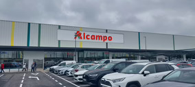 Alcampo inaugura la primera franquicia de su enseña especializada en hipermercados