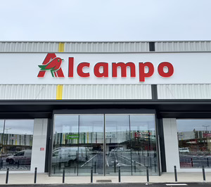 Alcampo inaugura la primera franquicia de su enseña especializada en hipermercados