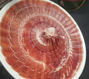 Jamones Ancín se extiende a una nueva región con su entrada en una fabricante cárnica