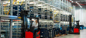Linde Material Handling presentará su nueva serie de carretillas retráctiles en LogiMat
