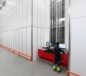 Alyco Tools aprovecha la altura para ampliar y aumentar la robotización de su almacén