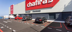 La distribuidora canaria Chafiras reordena sus puntos de venta en Adeje