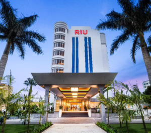 La reforma del Nautilus, de Torremolinos, da lugar al primer Riu Palace de la España peninsular
