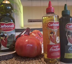Carbonell vende más de 600.000 unidades de su nuevo formato aceitera