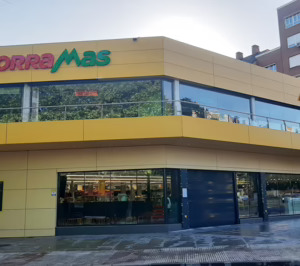 Ahorramas se coloca por primera vez como líder sectorial por superficie en una provincia