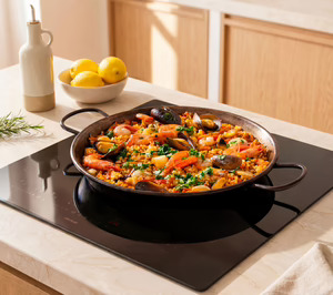 Cecotec estrena acabado mate y antiarañazos en una placa Flex