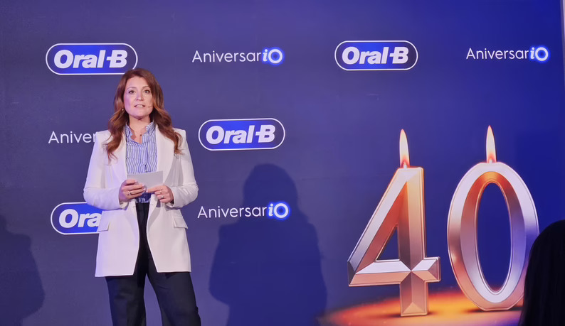 Oral B (P&G) celebra su 40 aniversario