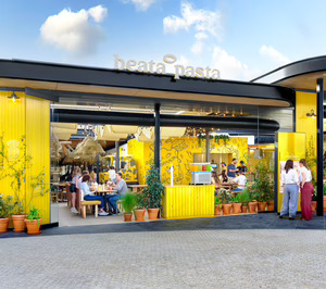 Beata Pasta se estrena fuera de Madrid y en un centro comercial