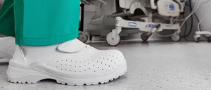 Informe 2026 de Vestuario y Calzado para el sector sociosanitario en España