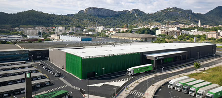 Inversiones multimillonarias y la integración de la francesa ASV elevan los ingresos de Hinojosa un 6%