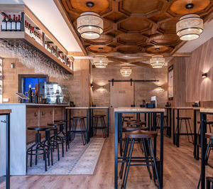 Una marca granadina de tabernas abre su quinto local y ya prepara el sexto