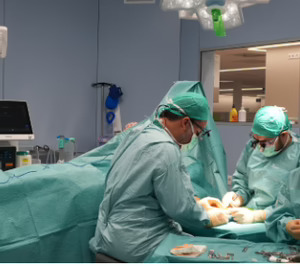 Un hospital privado catalán inaugura su nueva área quirúrgica y de hospitalización