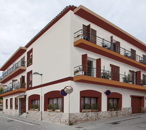 RV Hotels compra un alojamiento en Girona y empieza las obras de un segundo proyecto internacional