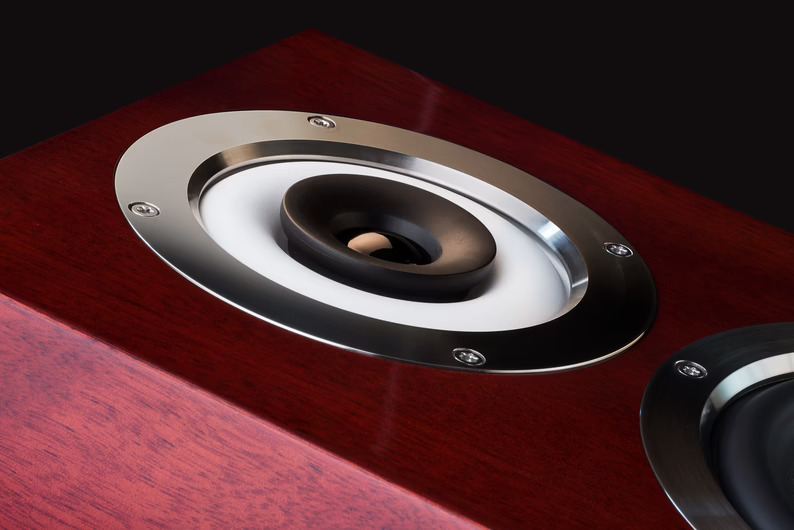 Loewe Technology compra la especialista francesa en HiFi Cabasse