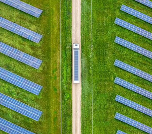 Carreras lanza un piloto con motores de frío que combinan baterías y paneles solares