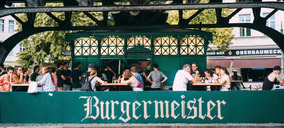 La alemana Burgermeister pone el foco en España