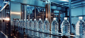 Canarias despide a una emblemática embotelladora de agua mineral