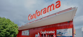 Conforama completa la remodelación integral de la tienda de Badalona