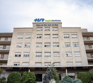 El Hospital Universitario San Rafael de Madrid firma un acuerdo de colaboración con Airbnb