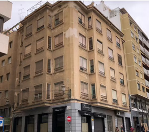 Intelier desembarcará en Alicante y sumará su primer 5 Estrellas en Bilbao