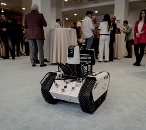 Puesta de largo del ecosistema R-Bot de Sisteplant