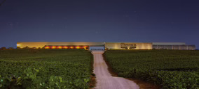 González Byass renegocia 150 M€ de deuda y vende su bodega manchega