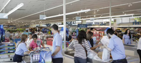 El sector de Gran Consumo mantiene la cautela a pesar de cerrar el primer cuatrimestre en positivo
