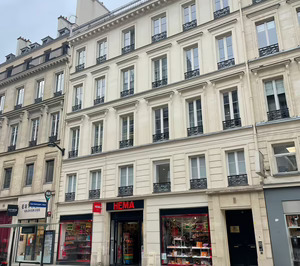 LHG materializa su entrada en Francia con el Líbere París Haussmann