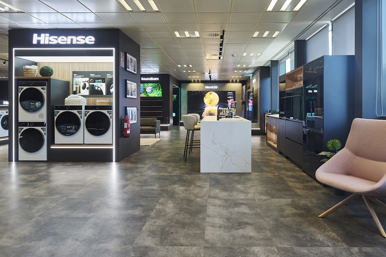 Hisense Iberia inaugura su nuevo showroom en Madrid