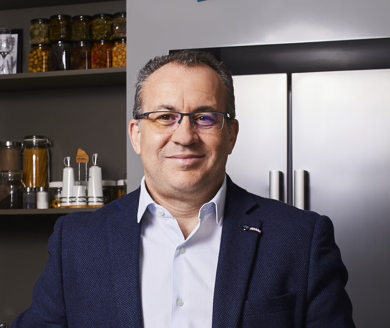 Alex Barnett (Delonghi) y Manuel Royo (Beko), elegidos nuevos presidente yvicepresidente de APPLiA España