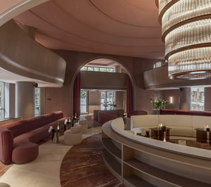 Sade inaugura su tercer hotel en San Sebastián bajo franquicia de Curio by Hilton