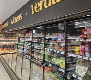 Cancelo abre su primer supermercado orientado a un público especializado