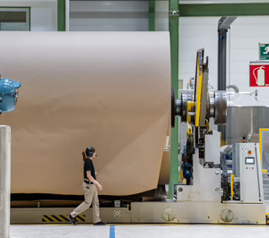 La geopolítica y el reajuste del comercio internacional lastran las principales magnitudes de la industria papelera