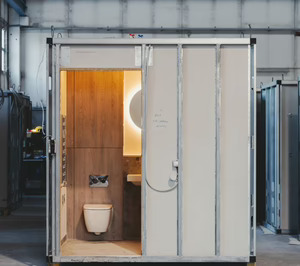 Roca lanza sus nuevos baños modulares industrializados